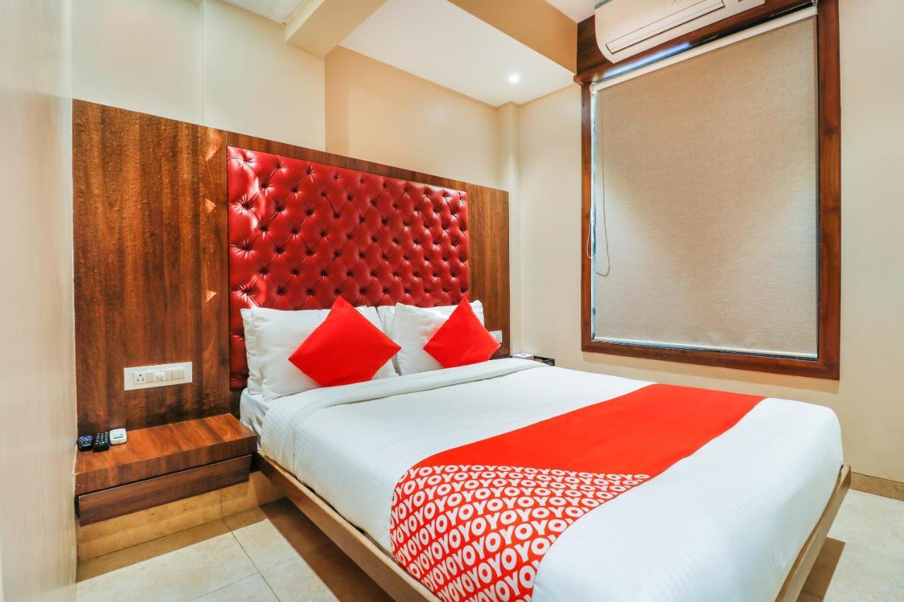 Oyo 70475 Hotel Sea Breeze Mumbai Luaran gambar