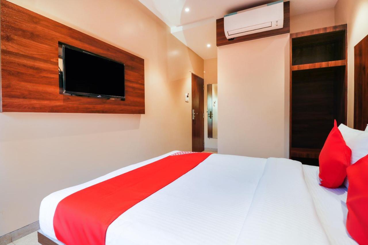 Oyo 70475 Hotel Sea Breeze Mumbai Luaran gambar